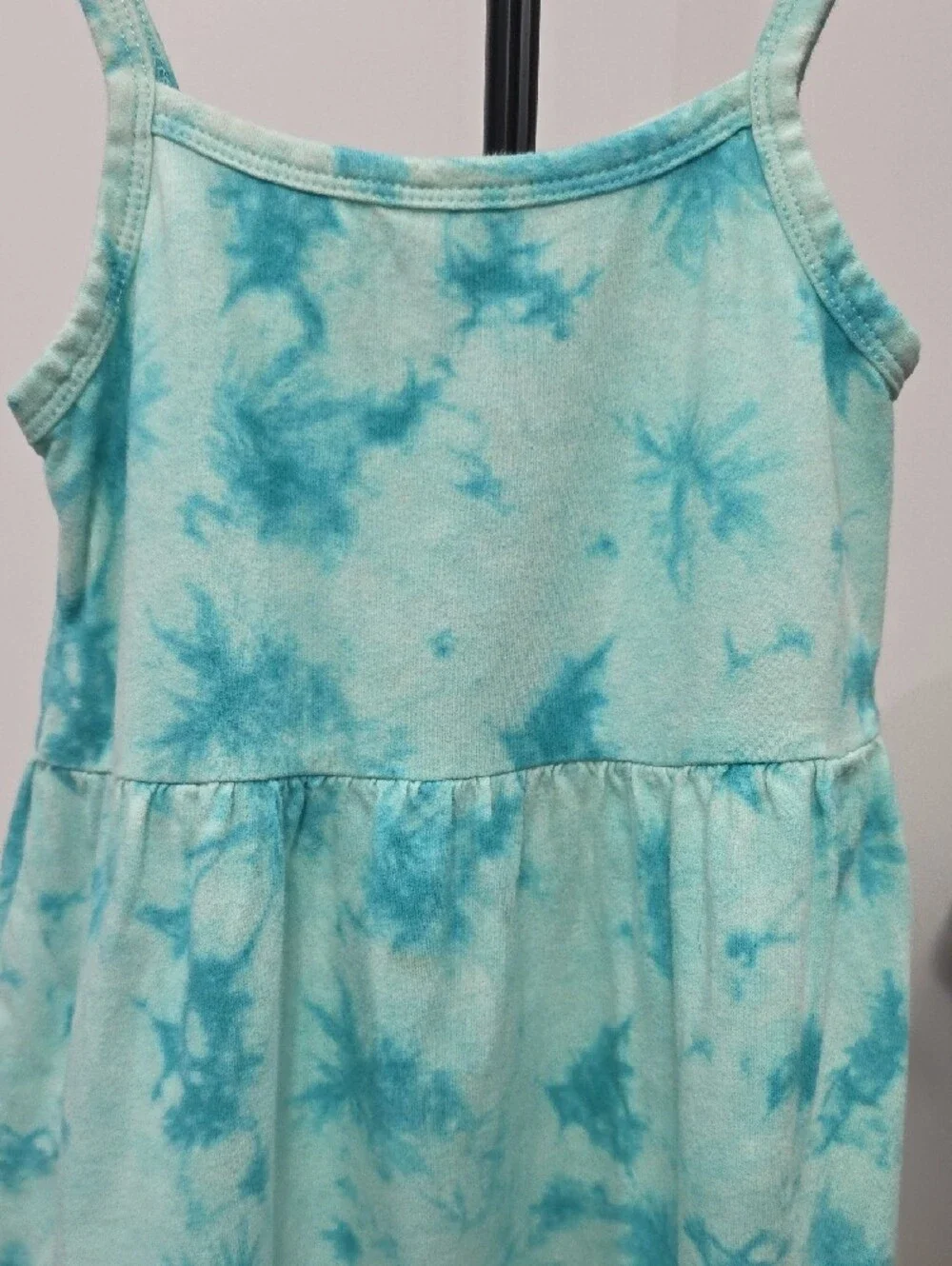 Old Navy 4t tears
